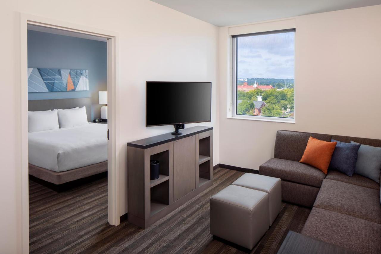 מלון Hyatt House Augusta Downtown מראה חיצוני תמונה